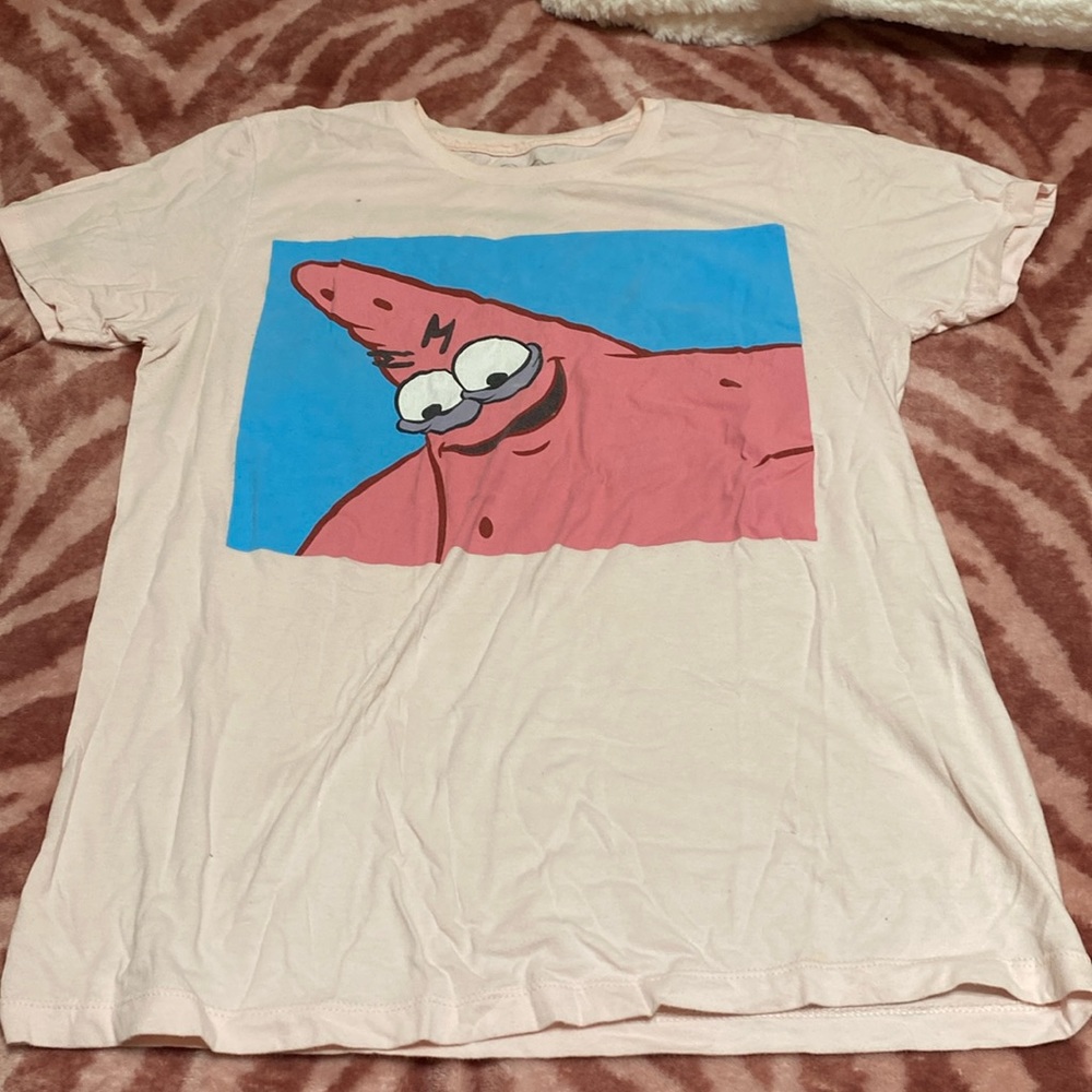 Size medium Patrick star t shirt